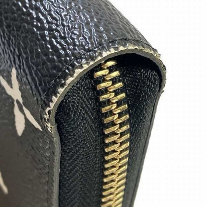 Louis Vuitton Monogram Wild At Heart Zippy Wallet M80683 Long Wallet Women
