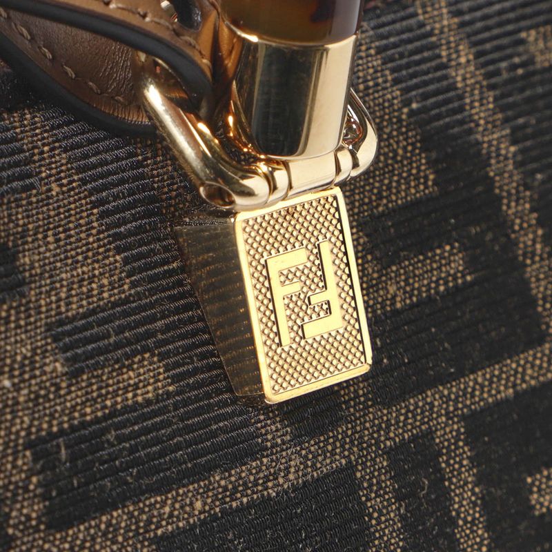 Fendi Shoulder Bag By The Way Brown