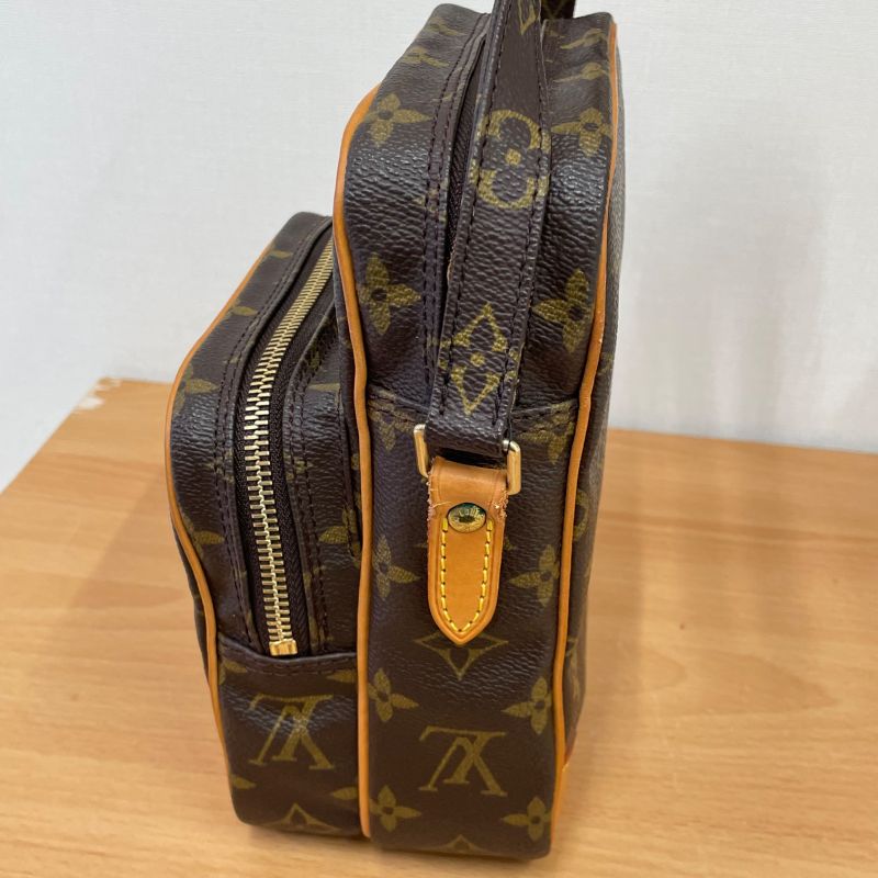 Louis Vuitton M45236 Amazon A25-1968