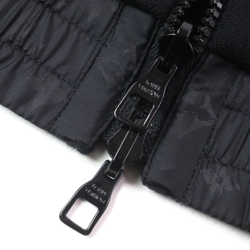  Louis Vuitton 2023 Monogram Reversible Light Double Zip-up Bomber Jacket With