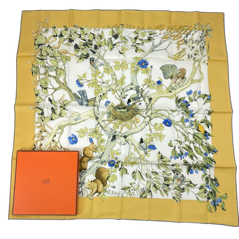 Hermes Carre 90 100% Silk Scarf AU Coeur DES BOIS In The Woods Green With Box