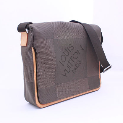 Louis Vuitton Messager Damier Geant Damier Geant Leather Brown Shoulder Bag