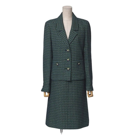 Chanel Skirt Suit Size 36 P56 P55 Lion Button Tweed Jacket Knee Length