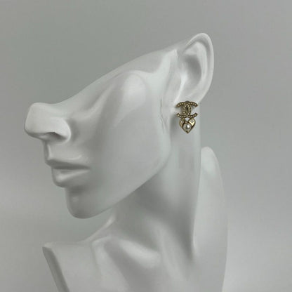 Chanel Coco Mark Accessories Earrings Silver White Jade Heart B19B Vintage