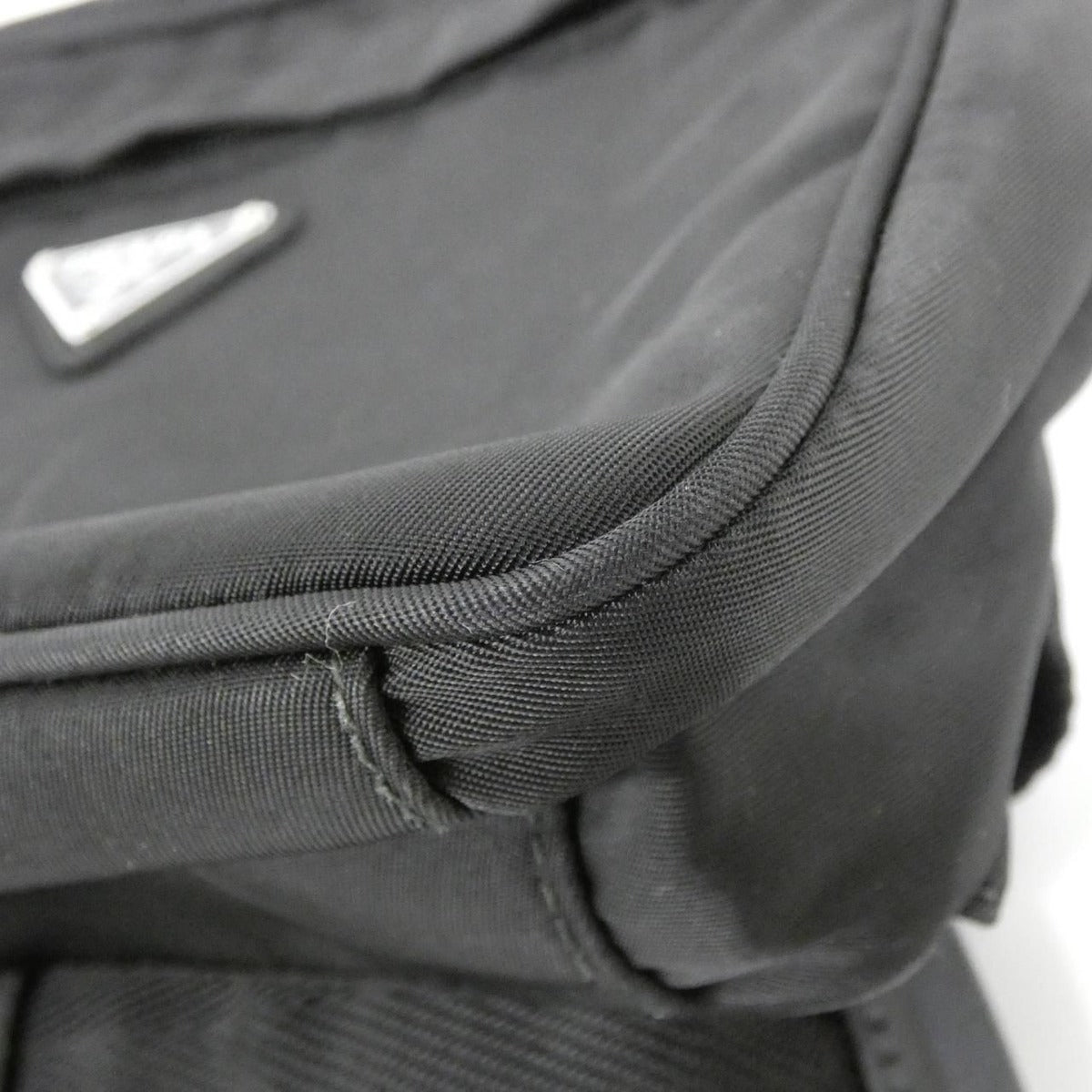 Prada 2 Vl001 Waist Bag — view 3