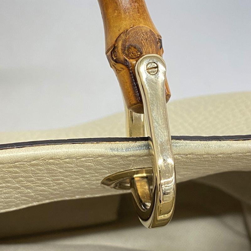 Gucci Handbag Bamboo 323660 Leather Ivory Chien Pan Gold Hardware Women