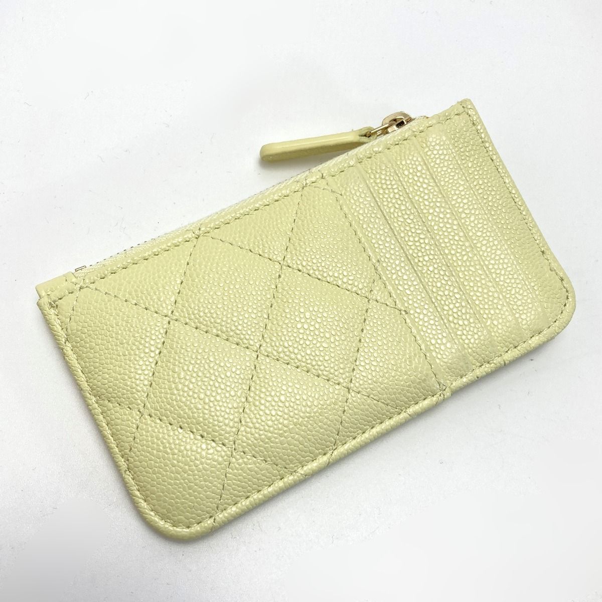Chanel Matelasse Classic Card Case Ap2570 Light Yellow Caviar Skin Coin Case
