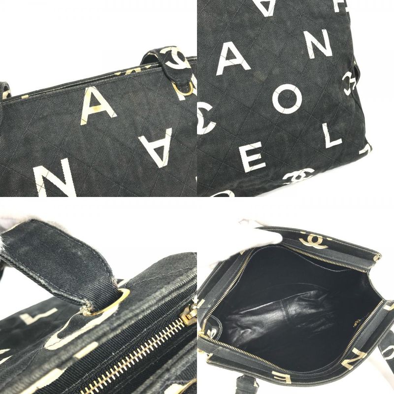 Chanel Shoulder Bag Logo Total Leather / Canvas Black