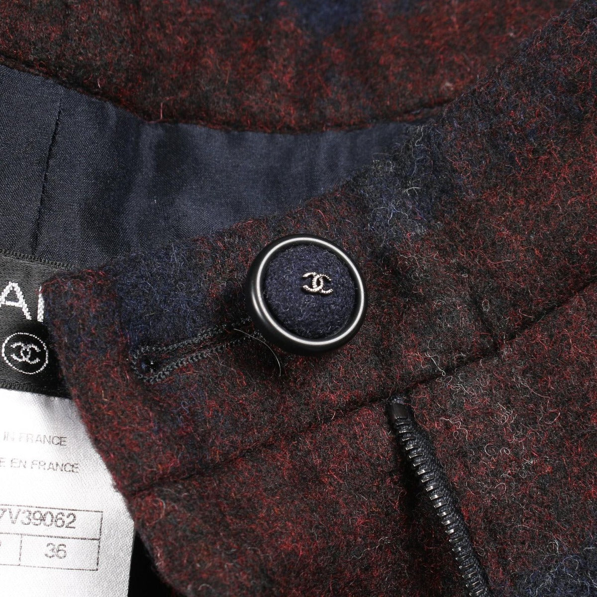 Chanel Pants CC Logo Button — view 9