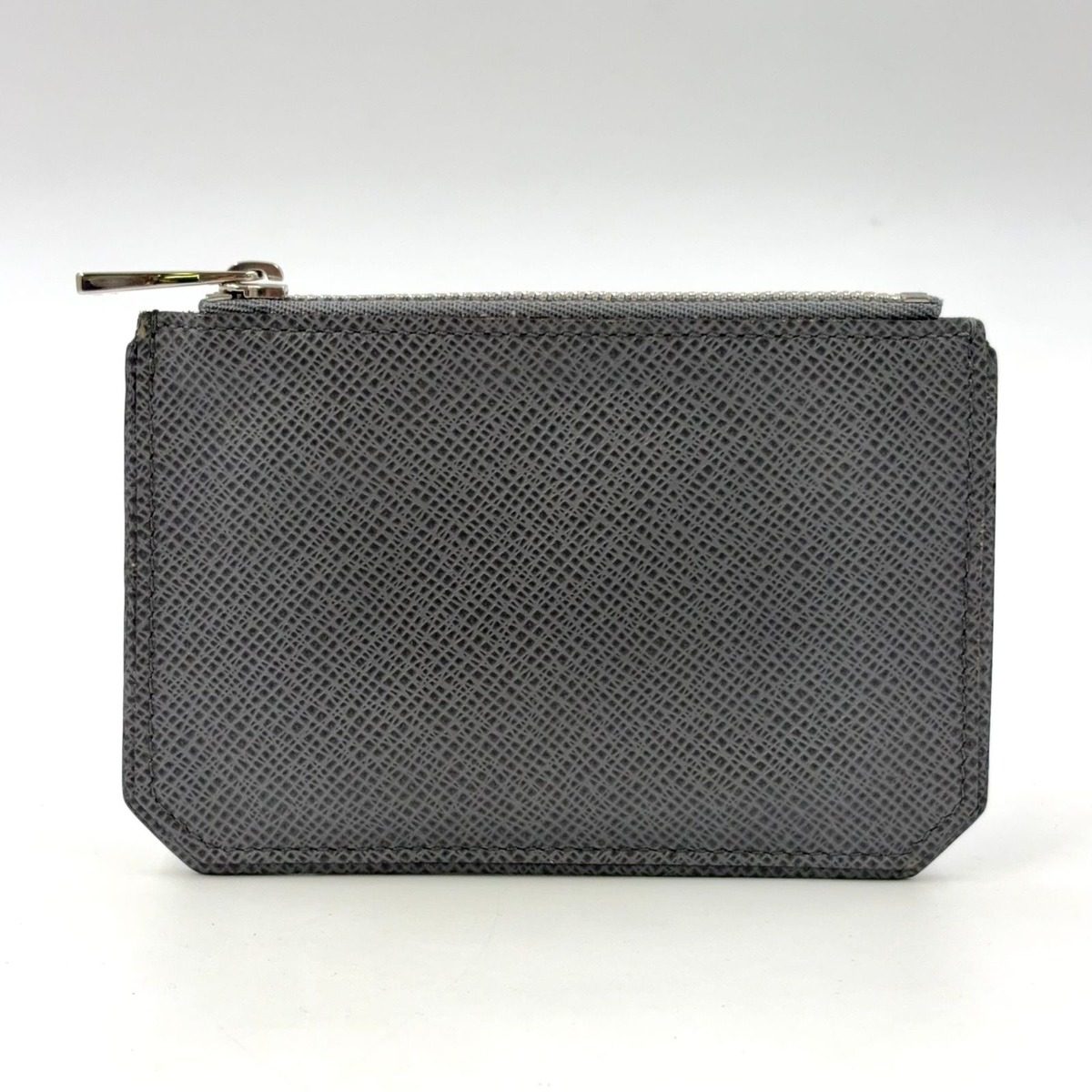 Louis Vuitton Pochette Cles Taiga Glacier Leather Gray Coin Case Silver