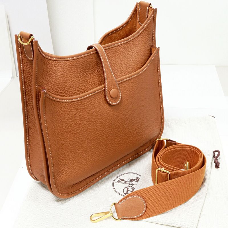 Hermes Shoulder Bag Evelyn 3PM Trois Taurillon Cles Mance Gold Hardware