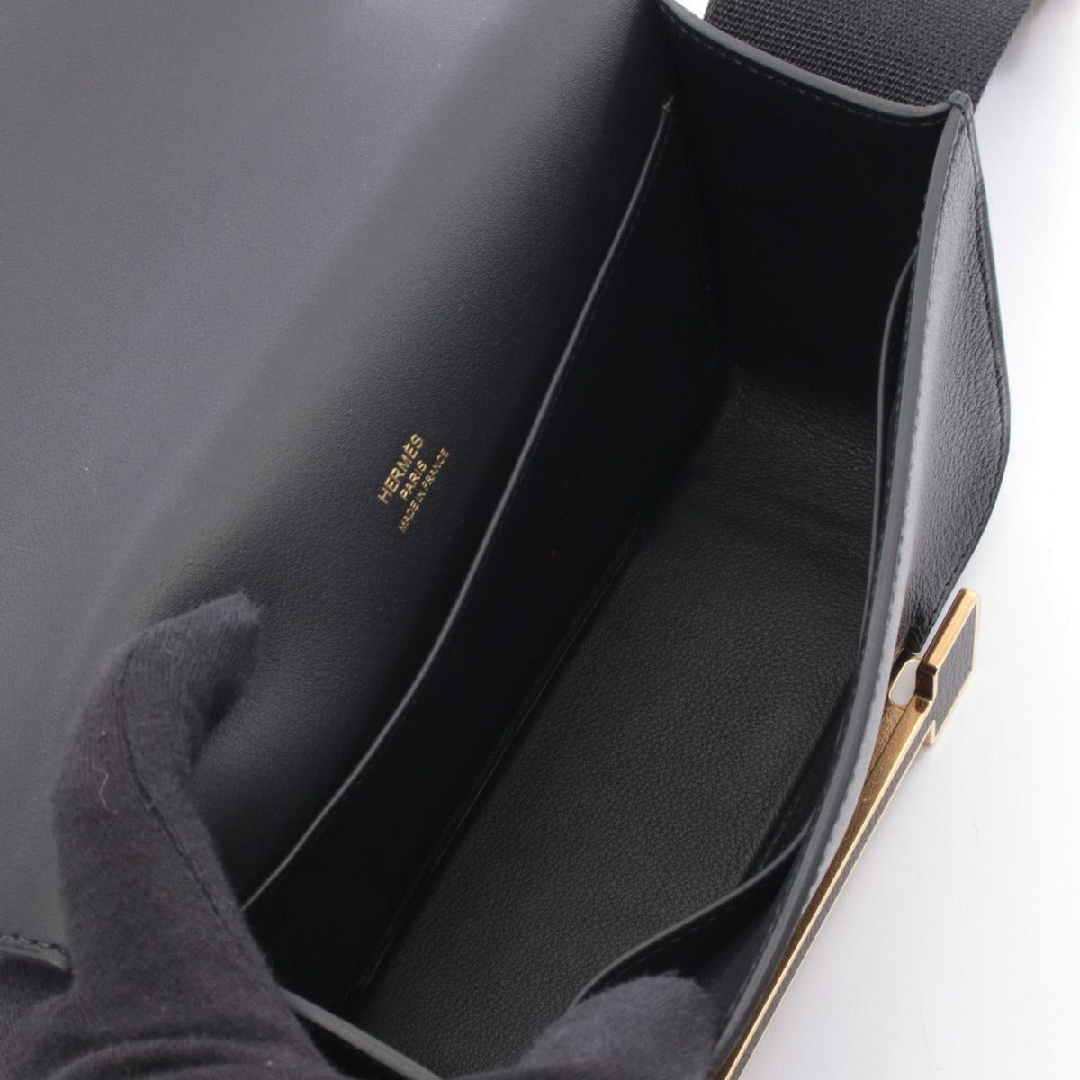 Hermes Shoulder Bag Geta Black Leather — view 3
