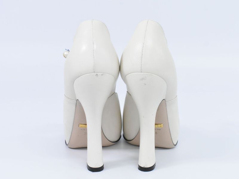 Authentic Gucci Interlocking G Faux Pearl Pumps Heels 38 Leather Ivory Women's