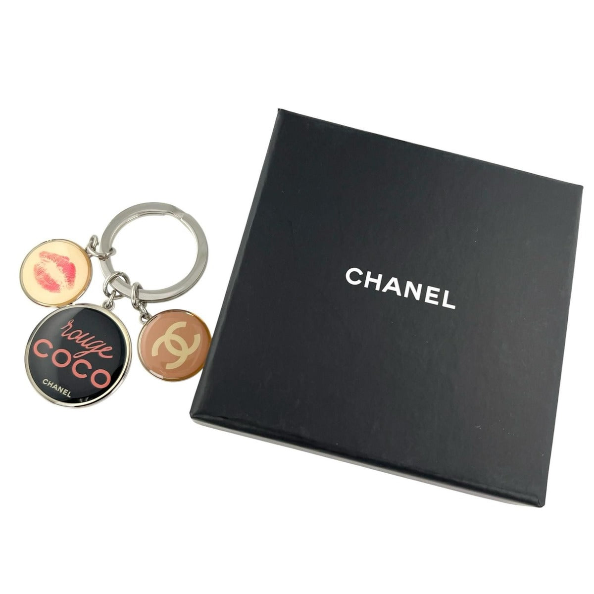 Chanel Rouge Coco Metal Yellow Orange Black Key Holder — view 2