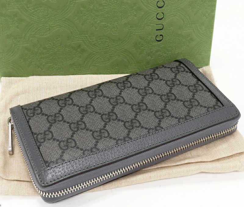 Gucci Round Zipper Long Wallet With Coin Purse Ophidia GG Supreme Zip-around