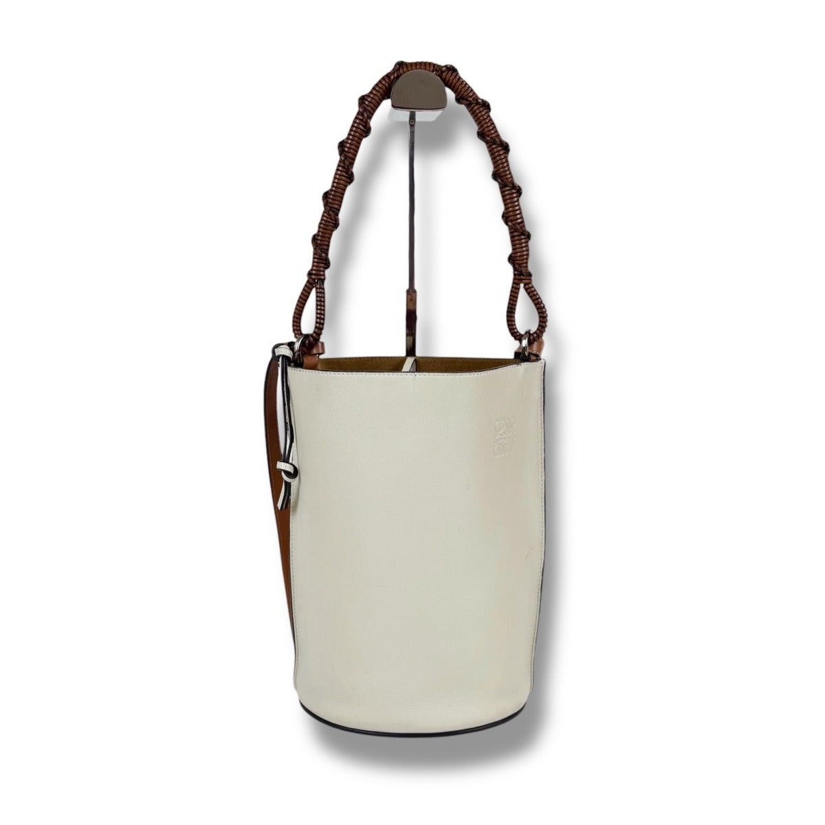 Loewe Gate Bucket Shoulder Bag Shape 2-Way White Leather Anagram — view 2