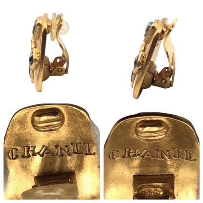 Chanel Vintage Coco Mark Gripore Gold Metal Earrings Ladies 502710