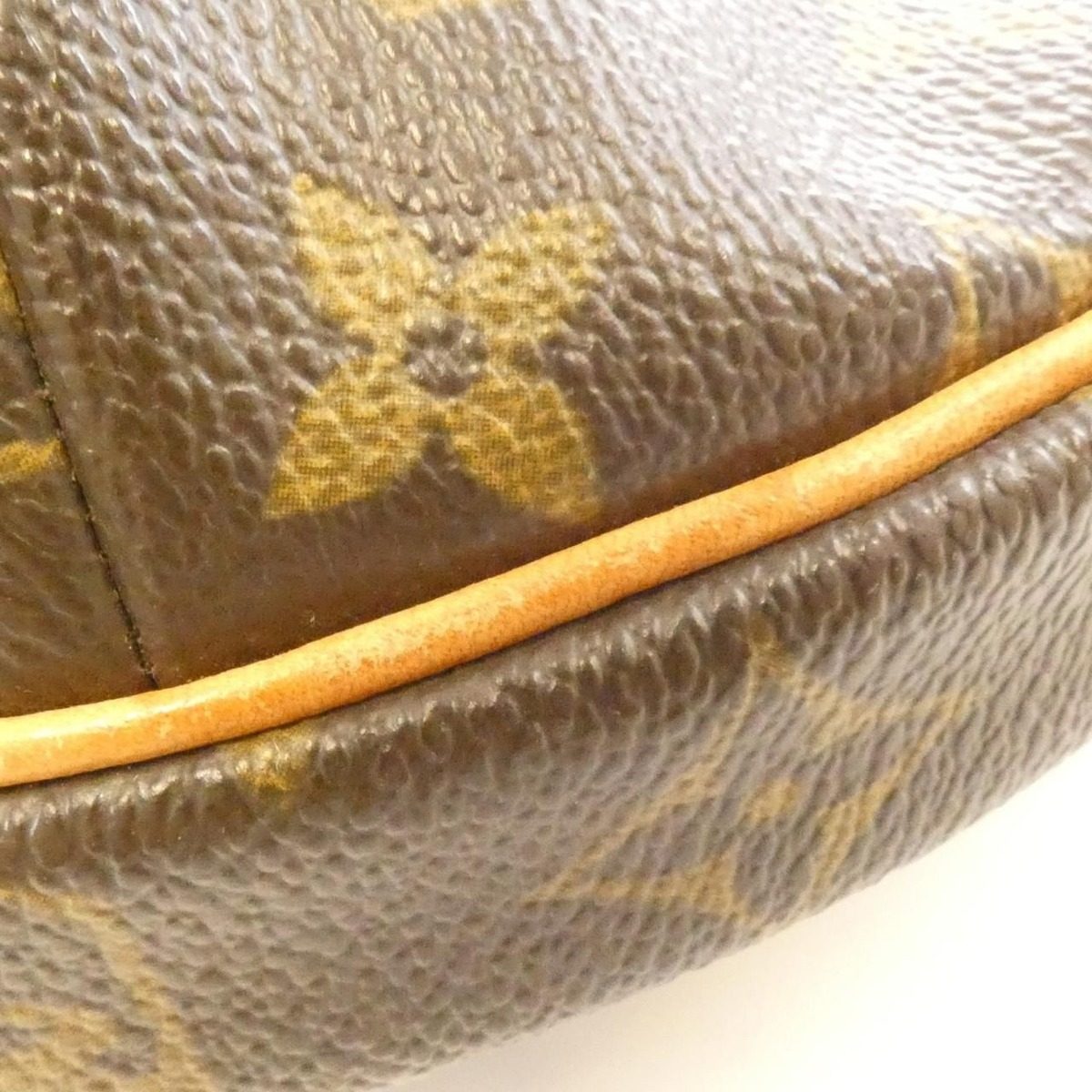 Louis Vuitton Monogram Croissant MM Shoulder Bag — view 3