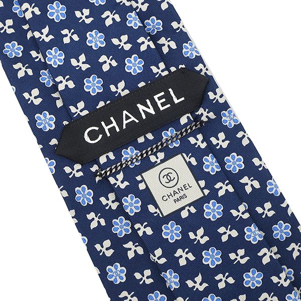 Chanel Tie Botanical Pattern 9.5cm (3.74in) Silk Navy and Multicolor Navy Blue