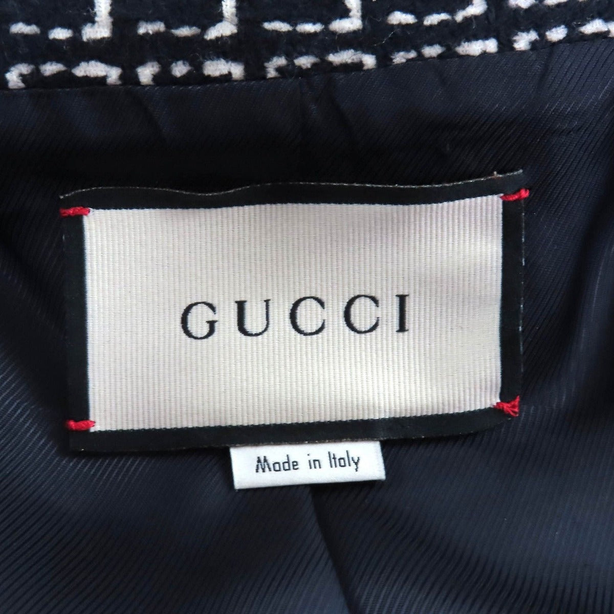 Gucci GG Pattern Signature Jacquard — view 7