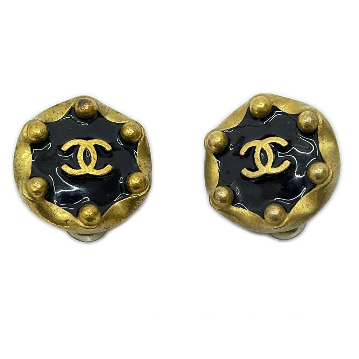 Chanel CC Logo Earrings 94 P Discolor