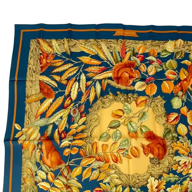 Hermes Carre 90 Casse Noisette Nutcracker Squirrel Pattern Nuts Scarf Silk Navy