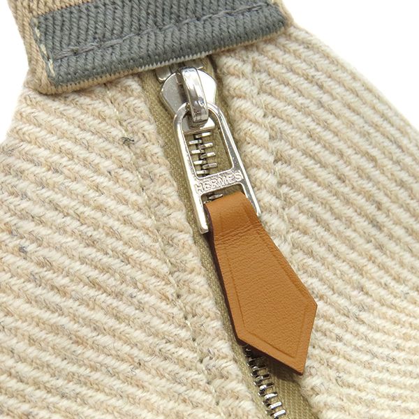 Hermes Pouch Brid a Black Au Carré PM Wool Sègre Silver Hardware Handbag Vanity