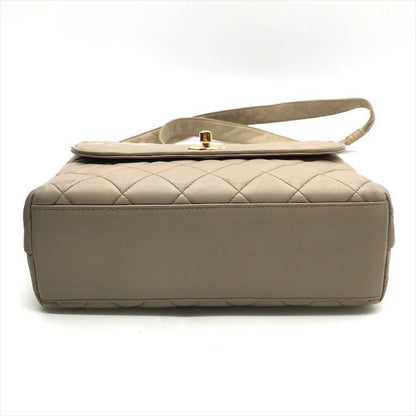 Chanel CC Logo Quilted Turnlock Lambskin Shoulder Bag Gray