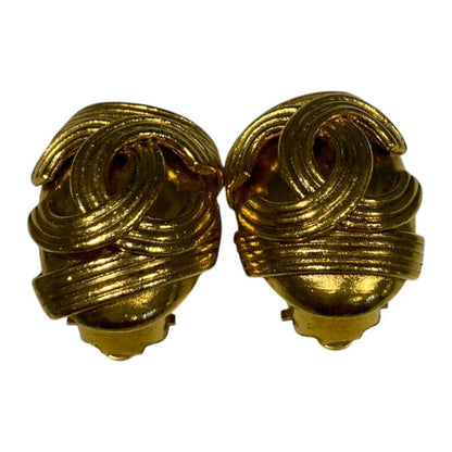 Chanel ⑤ 94A Oval Shape Coco Mark Earrings Ladies Gold