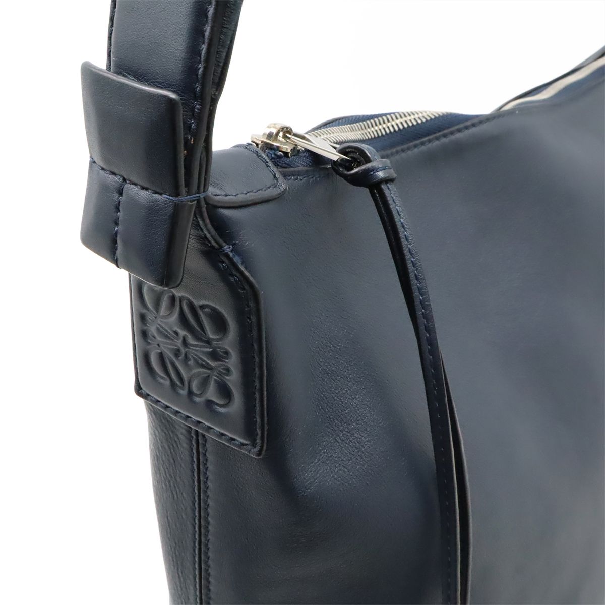 Loewe CUBI Cubi Crossbody Bag Medium Anagram Shoulder Bag Crossbody Leather