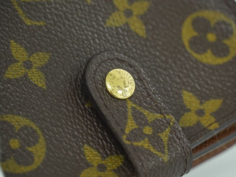 Authentic Louis Vuitton LV Compact Zip Monogram Fold Wallet Brown M61667