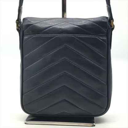 Chanel CC Logo Turnlock Chez Blanc Lambskin Shoulder Bag Navyware