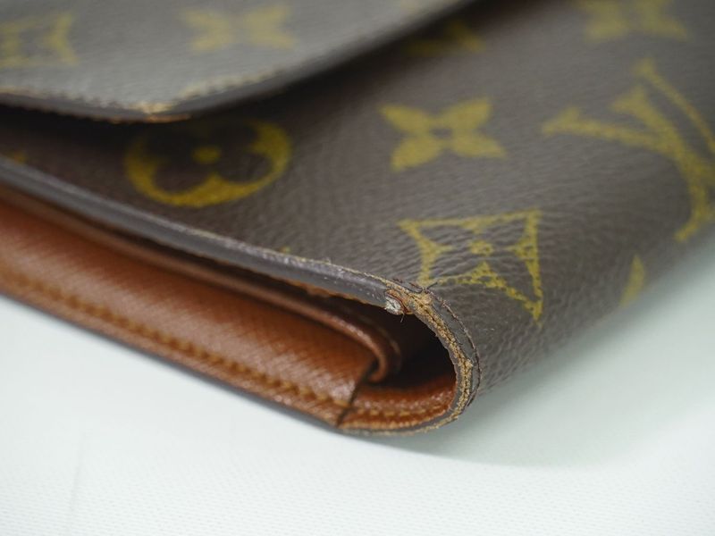 Authentic Louis Vuitton LV Porte Trésor International Monogram Long Wallet