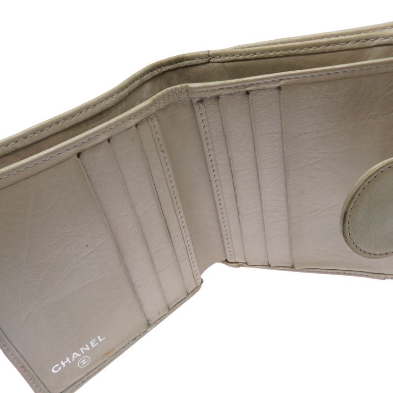 Chanel Bifold Twist Gray Wallet