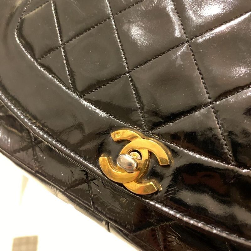 Chanel Diana Matelasse Enamel Shoulder Bag Black