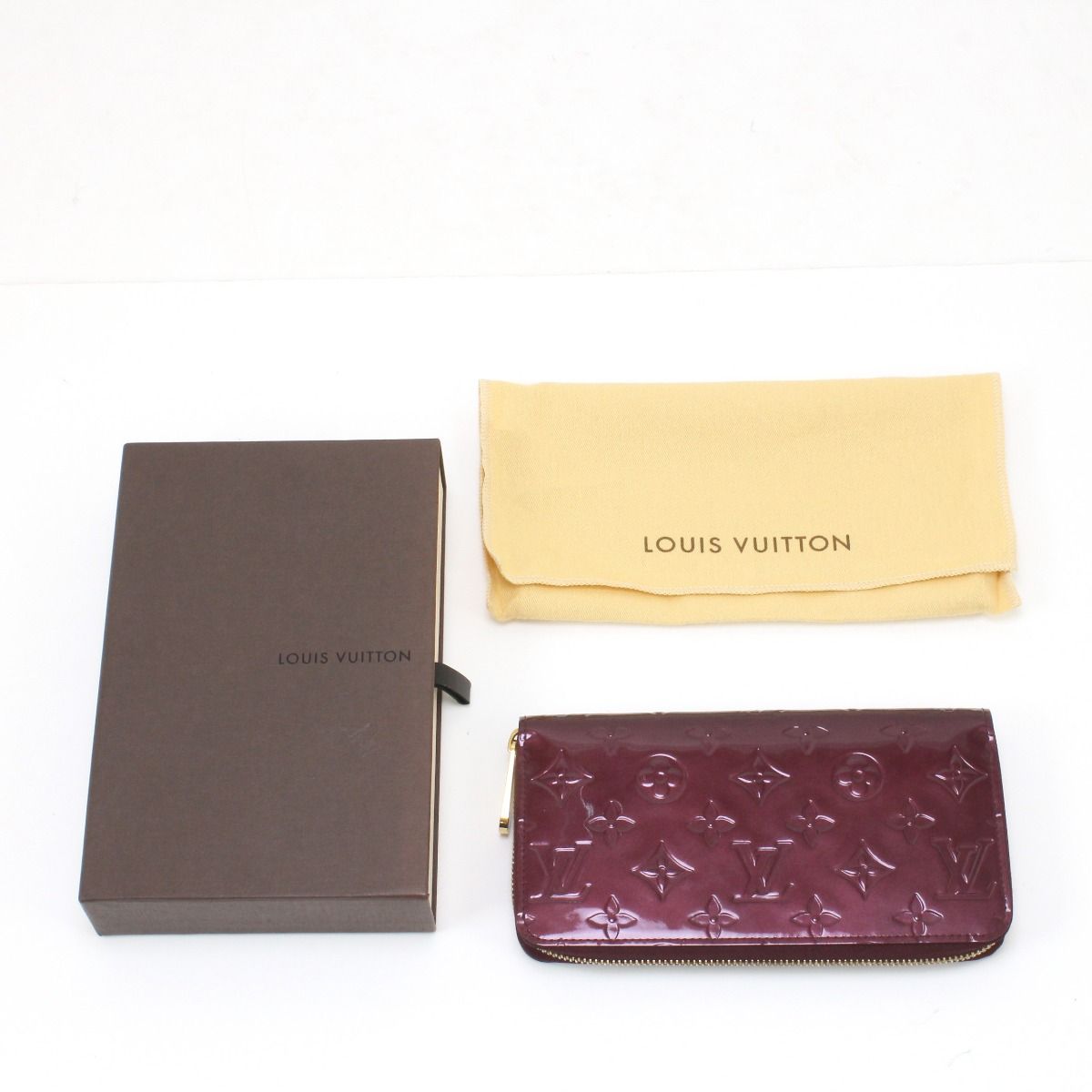 Louis Vuitton Long Wallet Vernis Zippy Wallet M93575 Violet