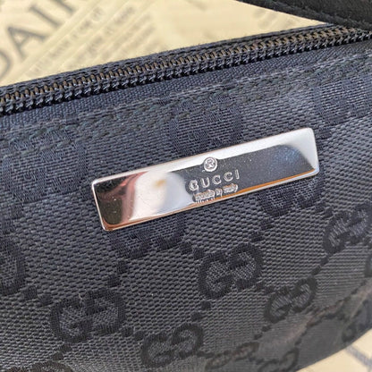 Gucci GG Canvas Handbag One Handle Pouch — view 9