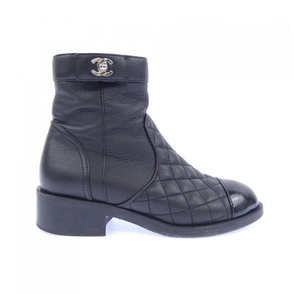 Chanel Ankle Boots Turnlock