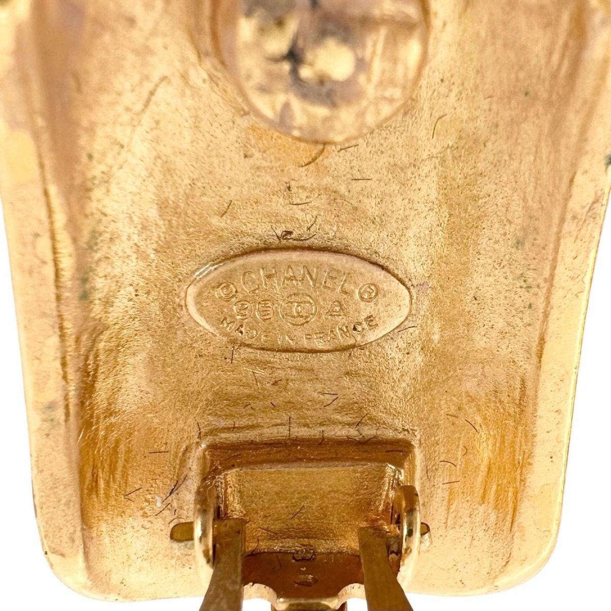 Chanel Earrings Gold CC Logo — view 6