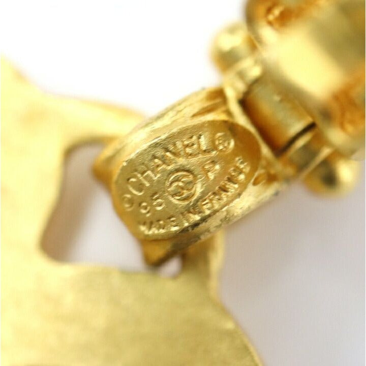 Chanel Vintage CC Logo Earrings Motif — view 4