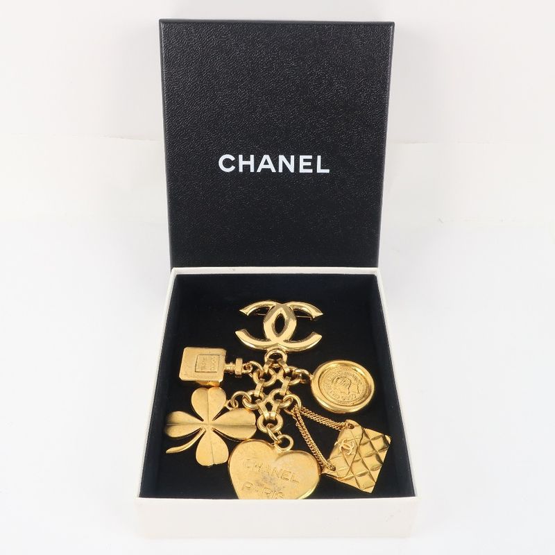 Chanel Heart / Clover / Matelasse Icon Vintage Gold Plated 95A Ladies 74.2g