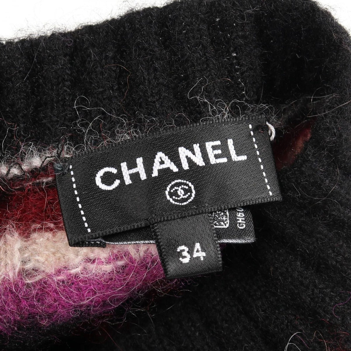 Chanel Knit Coco Mark Button Cashmere Wool — view 3