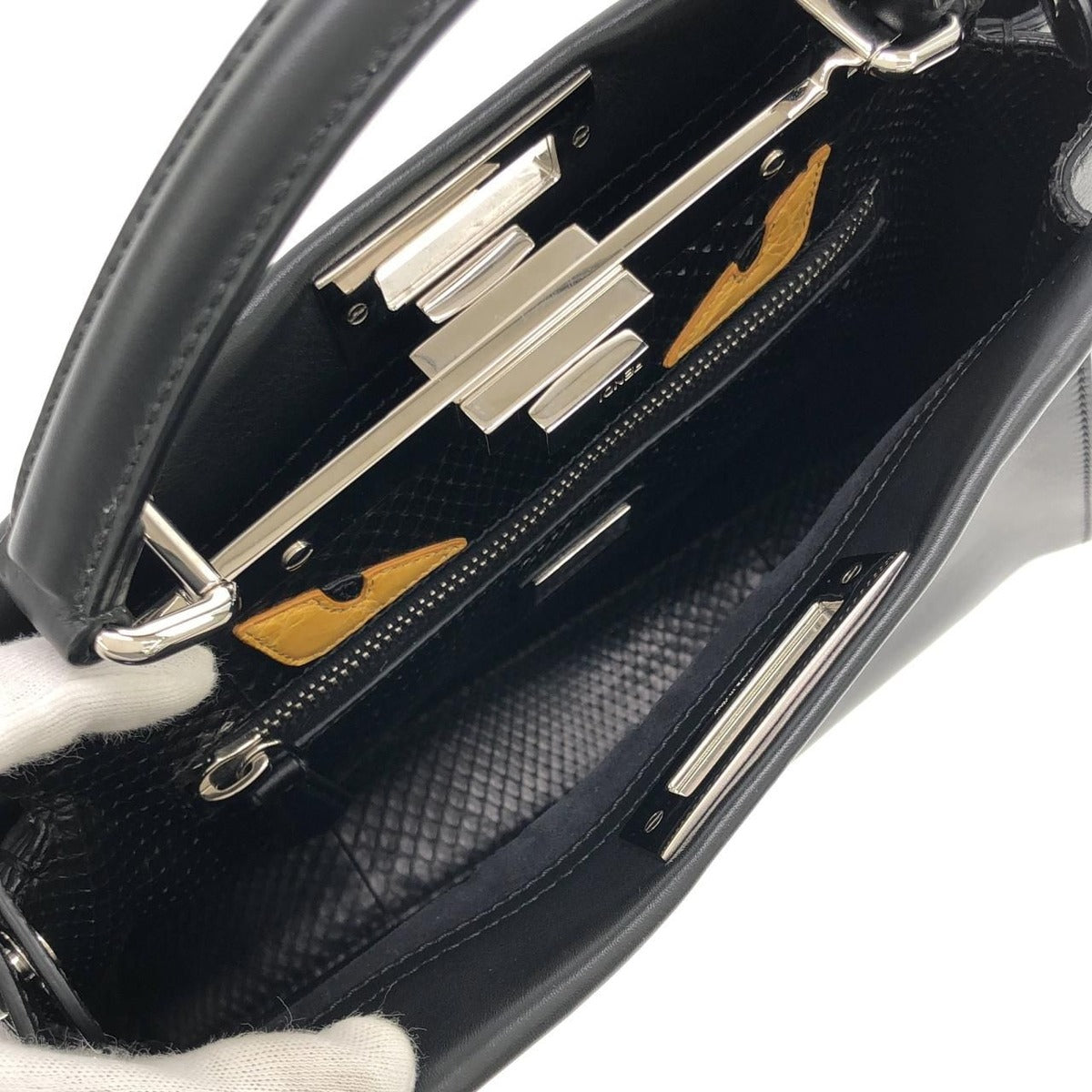 Fendi Bag Bugs Peekaboo — view 8
