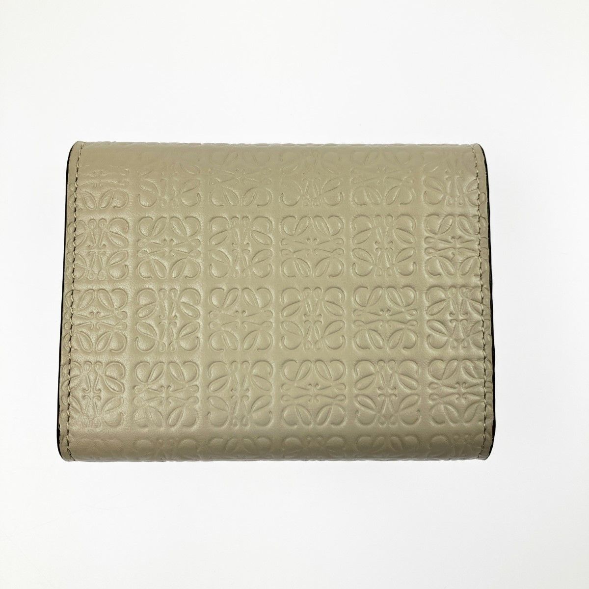 Loewe Cowhide Calf Mini Wallet Trifold Wallet with Box and Cloth Bag 262140