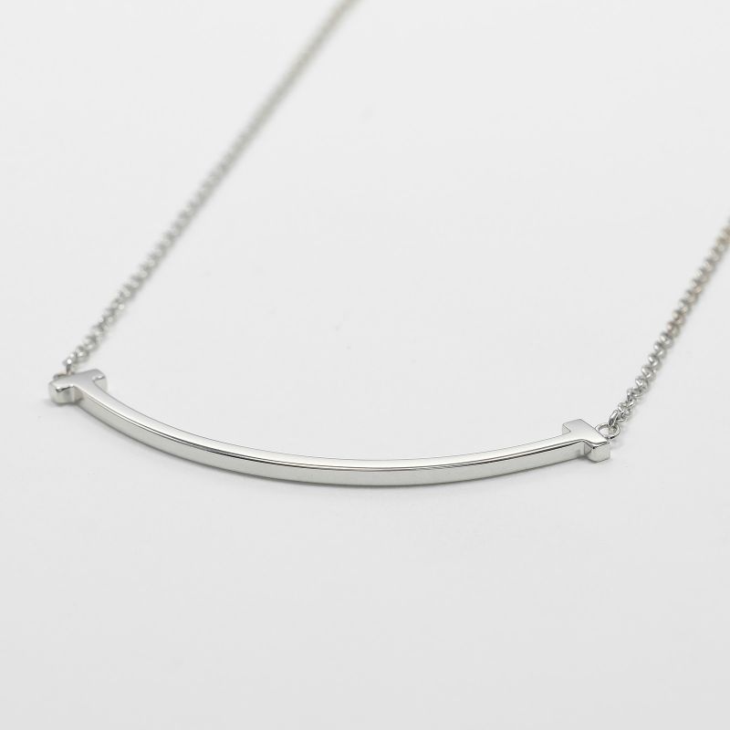 Tiffany & Co T-smile Small 18kwhite Gold Ladies 3g Necklace