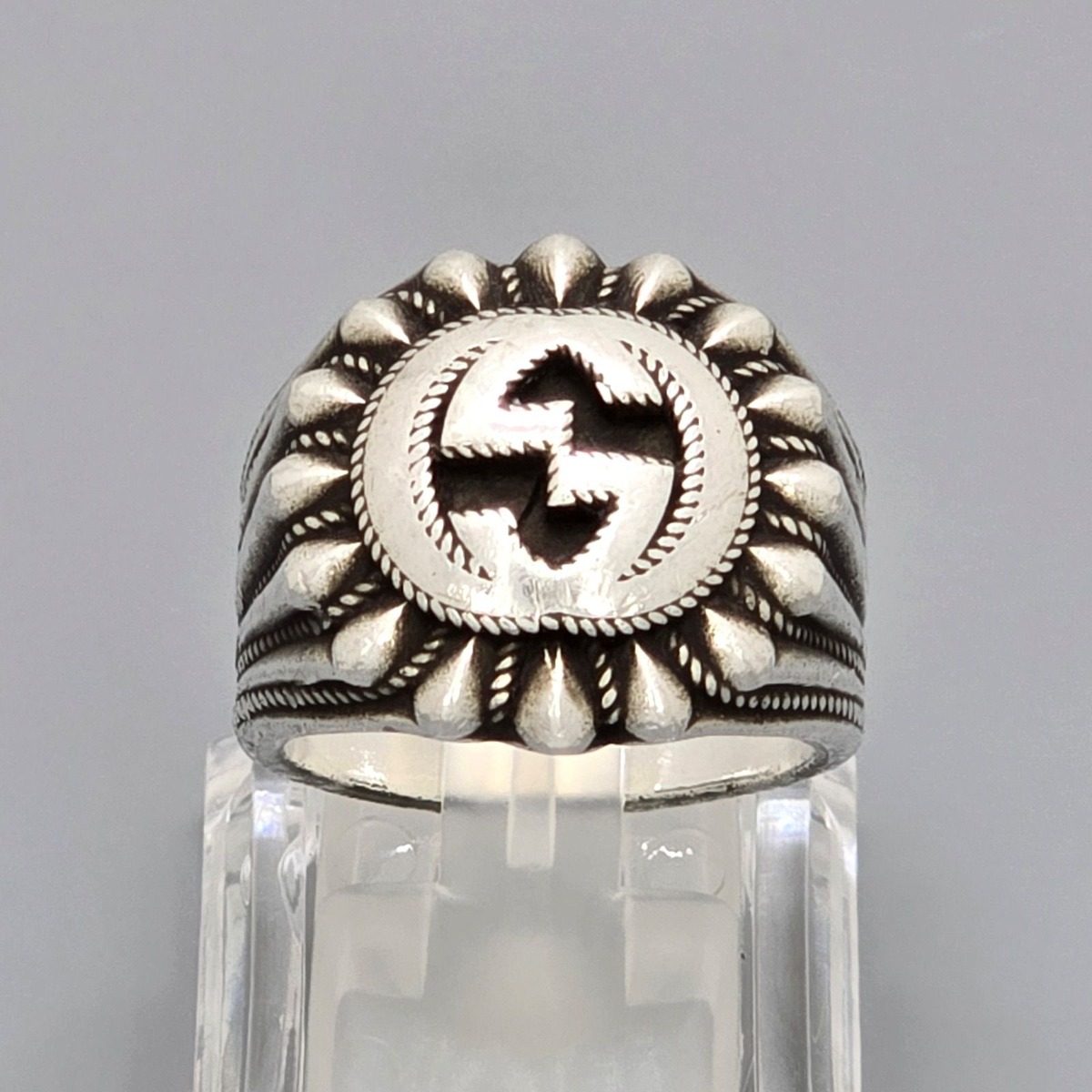 Gucci Interlocking Signet Ring