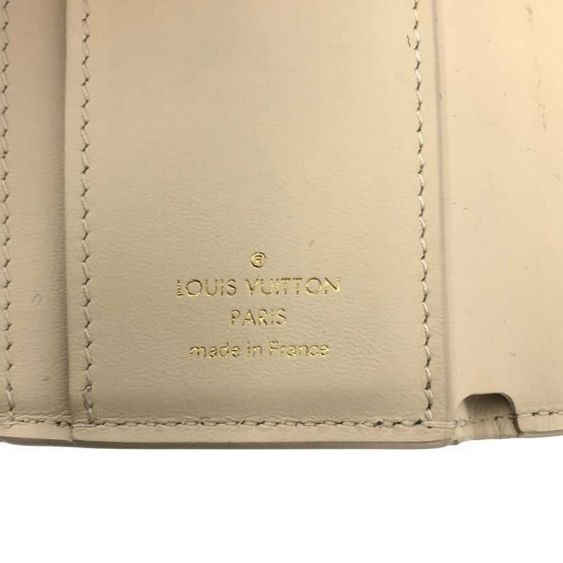 Louis Vuitton M11446 Portefeuille Capucines XS Leather Logo Compact Wallet