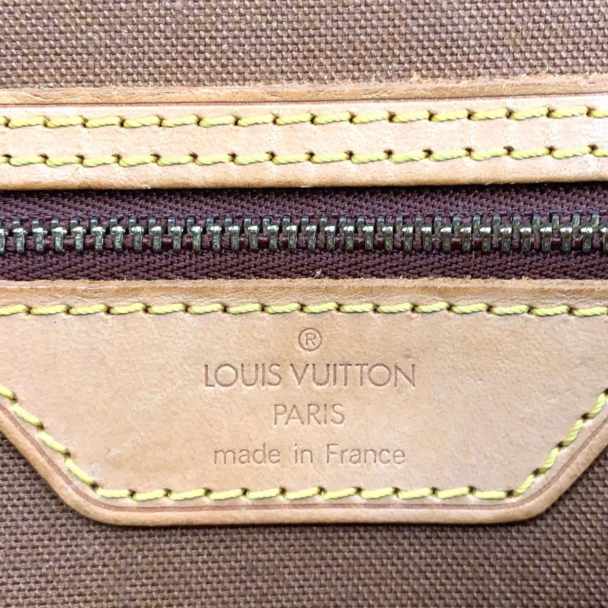 Louis Vuitton MM Monogram Leather Brown Shoulder Bag Gold — view 4