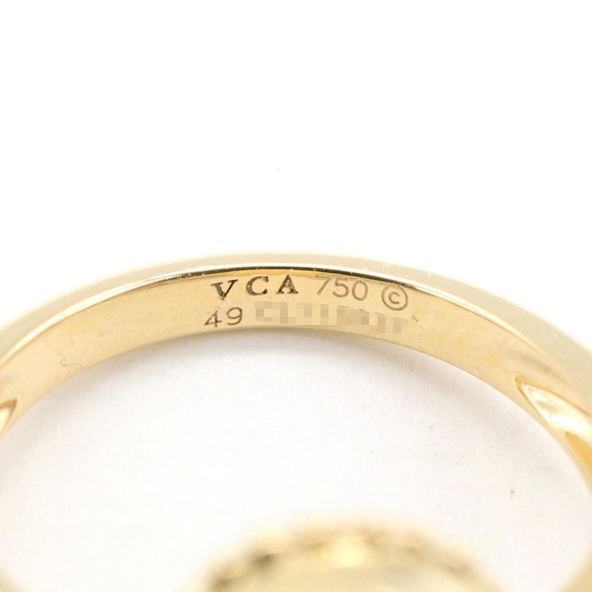 Van Cleef & Arpels Ring Vintage Alhambra Mother of Pearl 18K White Silver. White. Clear — view 5