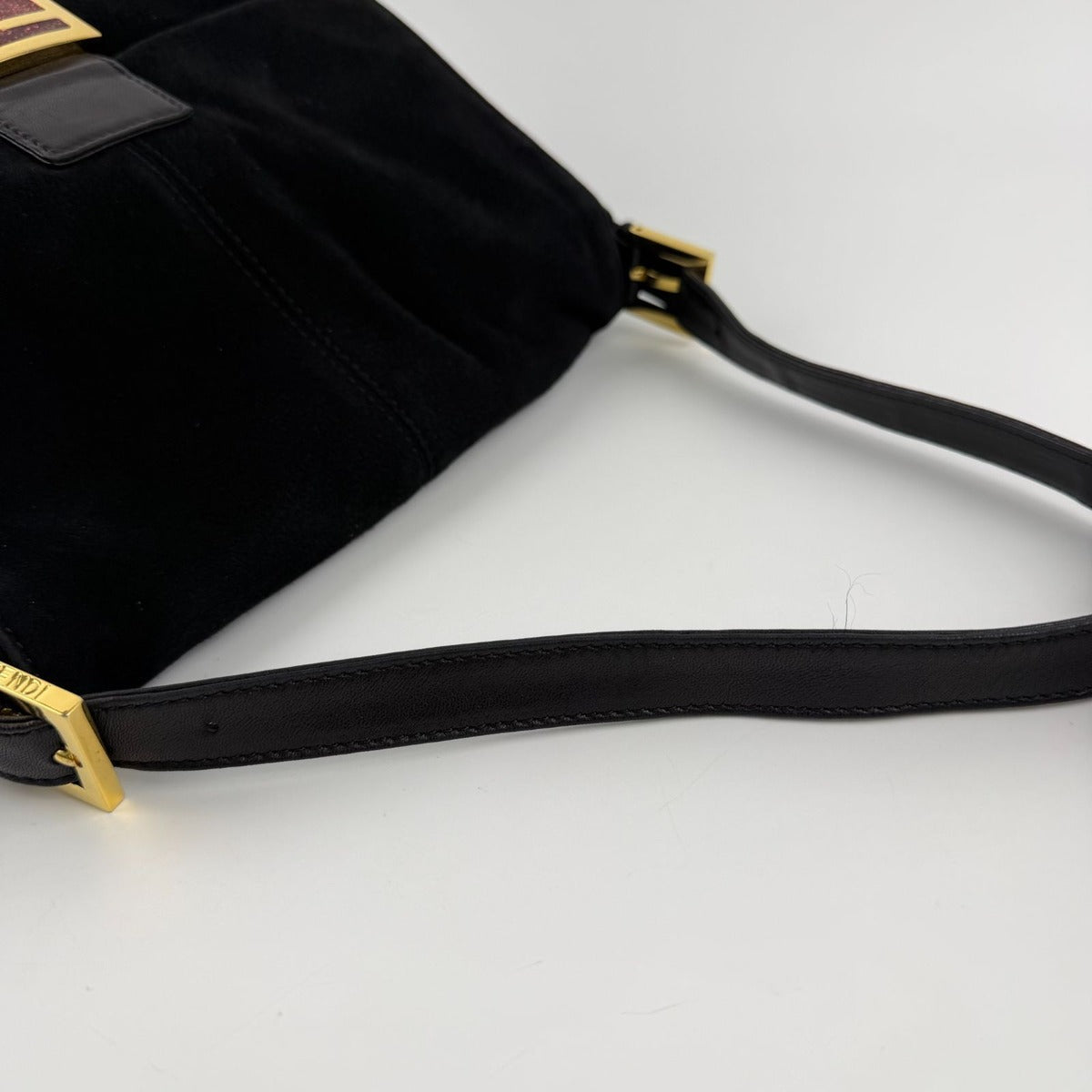 Fendi Mamma Bucket Shoulder Bag Black Suede Vintage — view 13